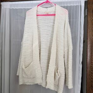Cupio Cream Women's Cardigan Sweater